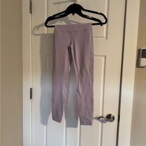 lululemon athletica women’s  Light Purple Performance Leggings
